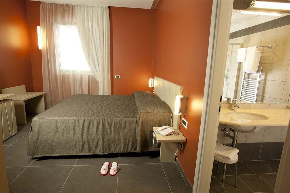 Rolling Hotel Casoria Zewnętrze zdjęcie