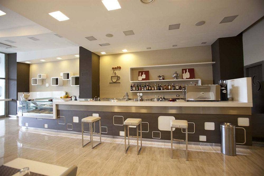 Rolling Hotel Casoria Zewnętrze zdjęcie