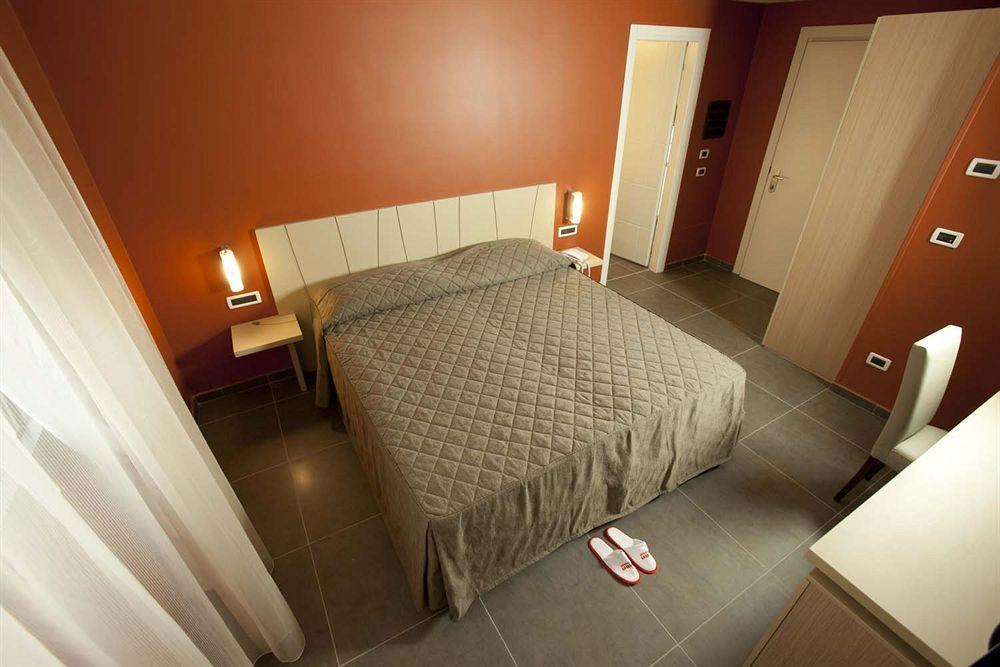 Rolling Hotel Casoria Zewnętrze zdjęcie